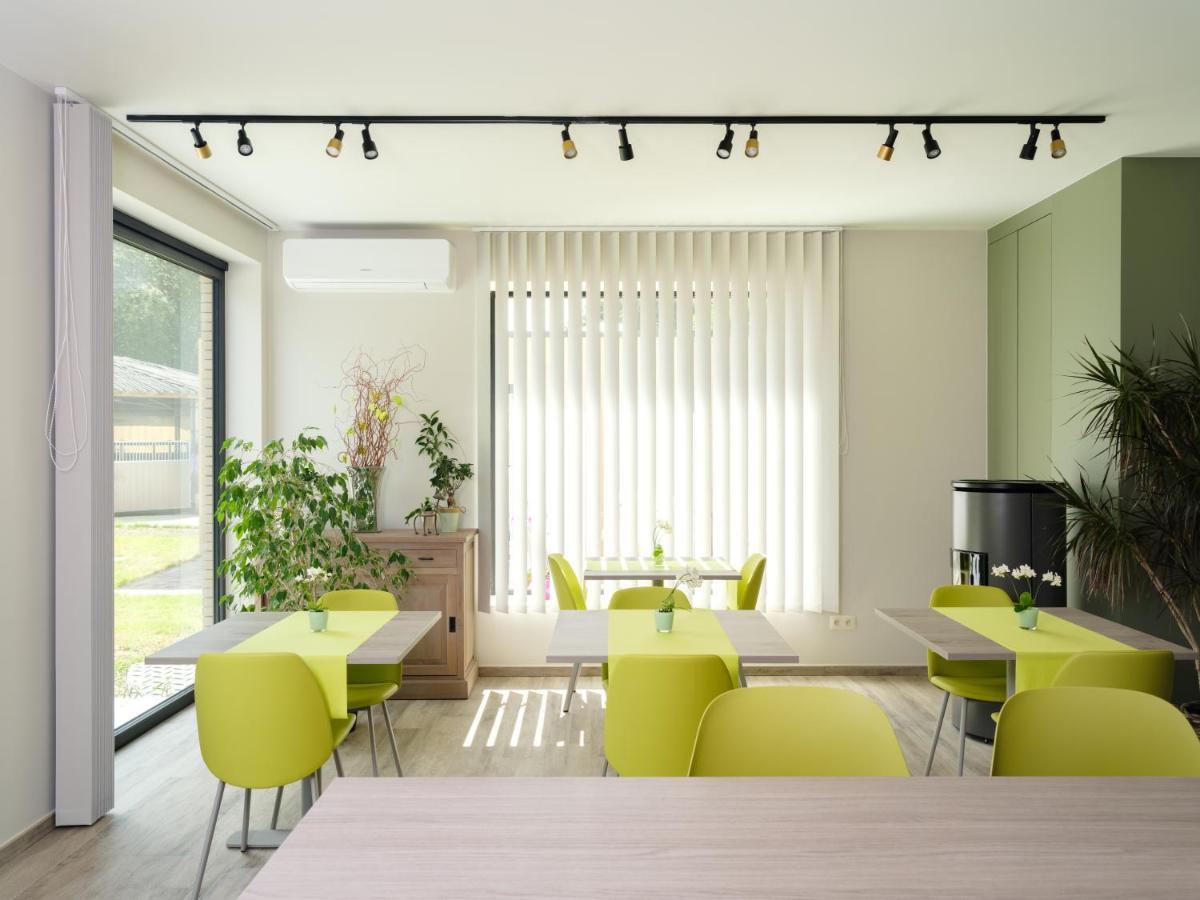 B & B St-Hubert Sint-Martens-Lennik Zewnętrze zdjęcie